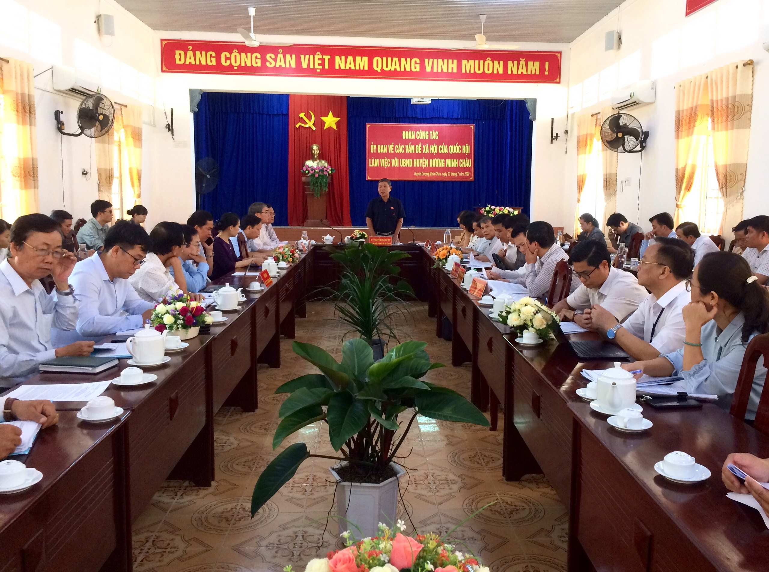 Đoàn công tác Ủy ban về các vấn đề xã hội của Quốc hội làm việc tại huyện Dương Minh Châu